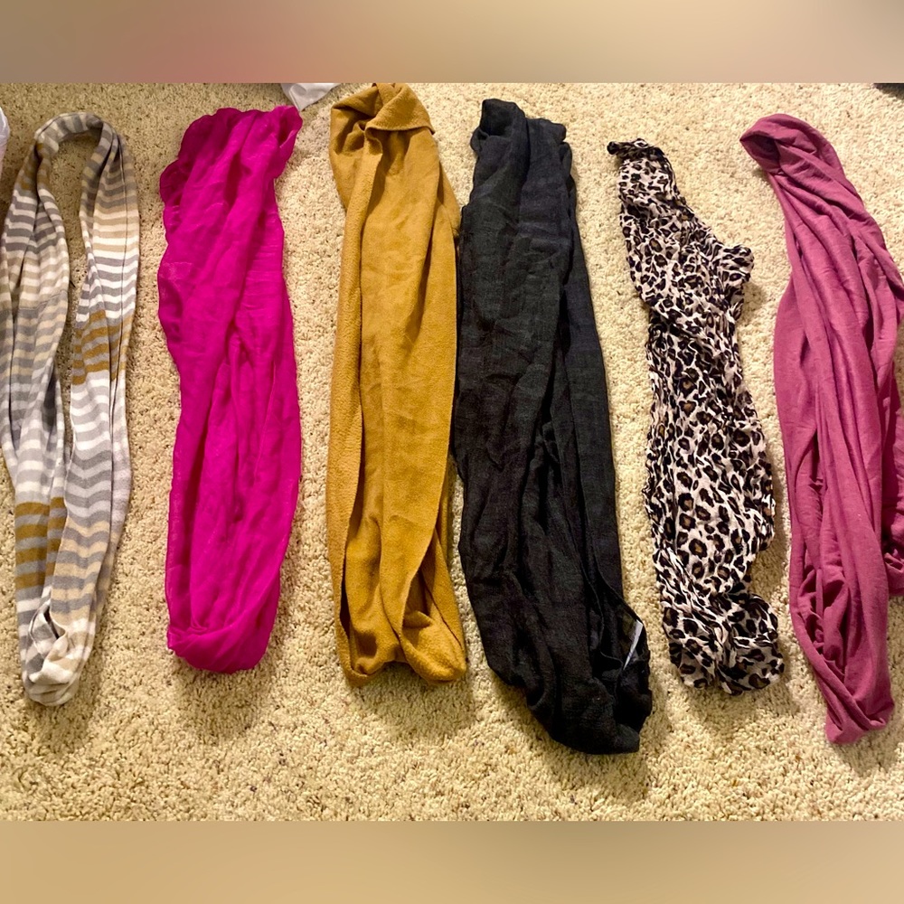 6 round neck infinity scarfs